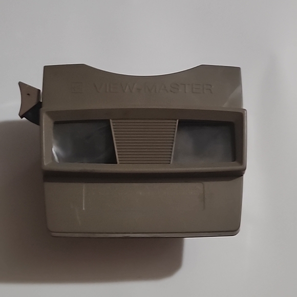 View Master Other - Vintage 1960s-70s View-Master Viewer Toy Gray Model